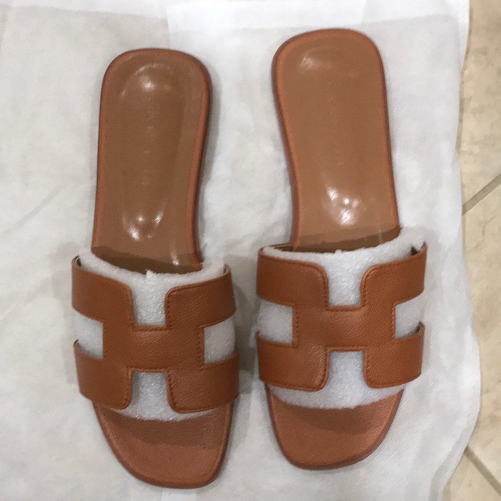 Brown/Tan “H” Sandal. Hermes Oran-inspired style. Size 39(EU)/8(US).